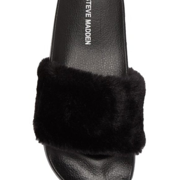 Steve Madden Softey Faux Fur Slide - Picture 4 of 6